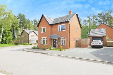 Red Oak Drive, Lea Castle, Kidderminster