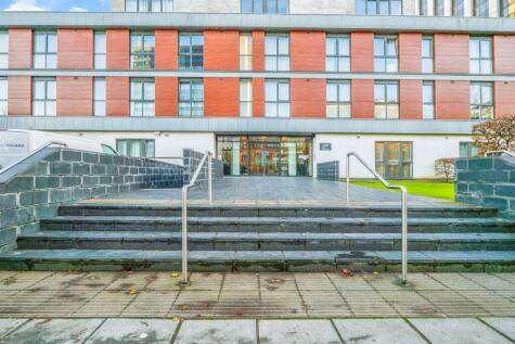 Newport Road, Roath, Cardiff