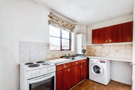 Aldborough Close, Westlea, Swindon