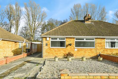 Sunningdale Road, Swindon