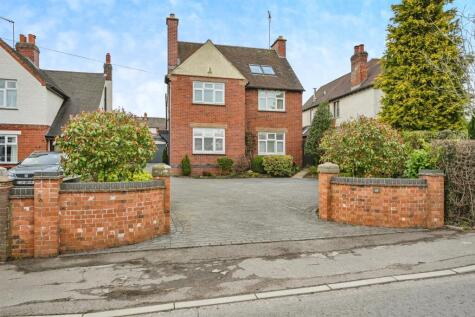 The Green Road, Ashbourne