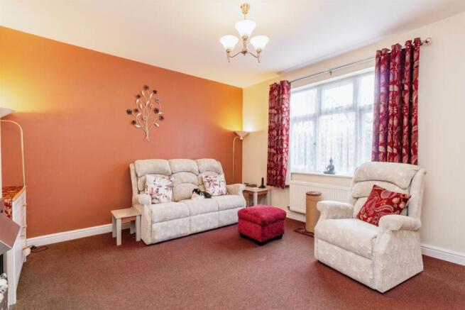 Lounge: