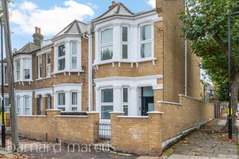 Newton Avenue, London