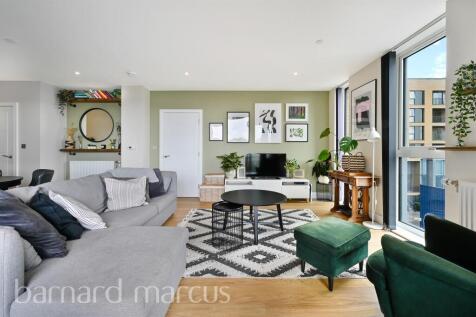 Greyhound Parade, London