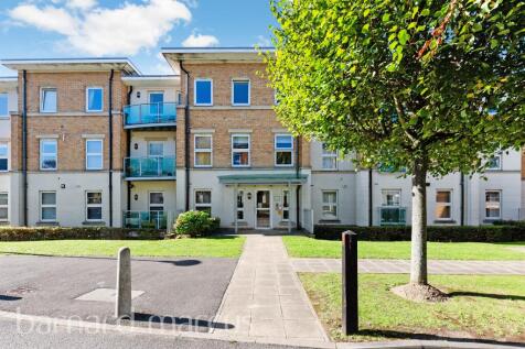 Highbury Drive, LEATHERHEAD