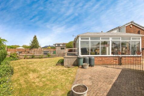 St. Abbs Walk, Bradford