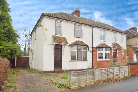 Bushby Avenue, Broxbourne