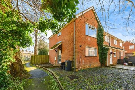 Robertson Close, Broxbourne