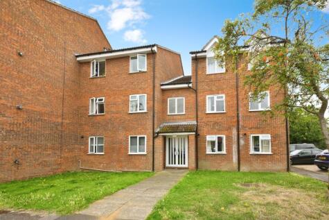 Cranleigh Close, Cheshunt, Waltham Cross