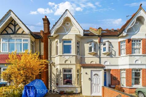 Coombe Gardens, New Malden