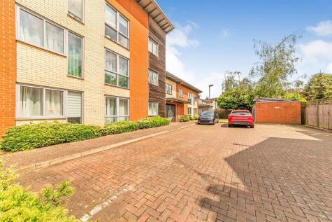 St. Andrews Road, Croydon