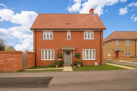 Lavender Crescent, Feering, Colchester