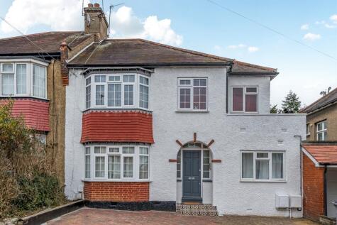 Oakleigh Crescent, London