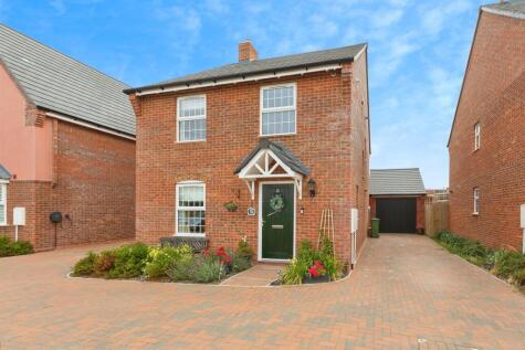 Mountsorrell Place, Broughton, Aylesbury