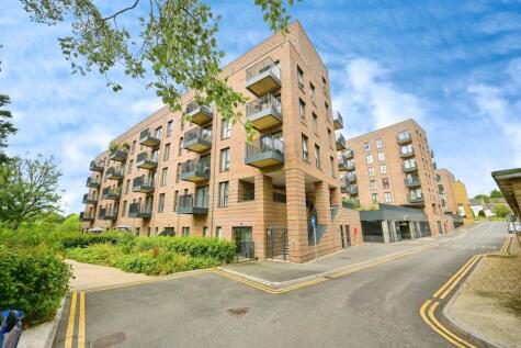 Dacorum Way, Hemel Hempstead