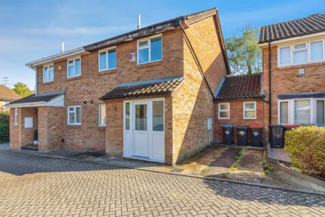 Wakefield Close, Neath Hill, Milton Keynes