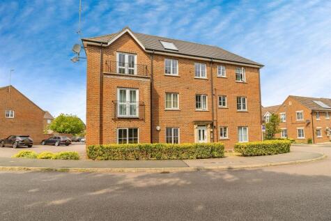 Cable Crescent, Woburn Sands, Milton Keynes