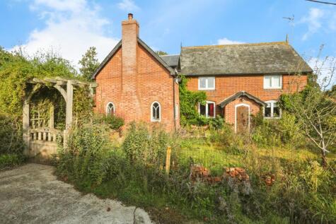 Main Road, Woodbridge