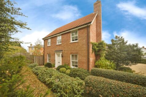 Bibbys Way, Framlingham, Woodbridge