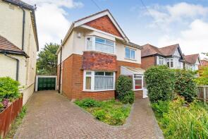 Chessel Avenue, Southampton, SO19 4DY 4 bed detached house - £650,000