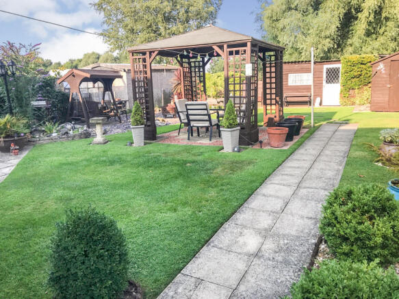 3 Bed Semidetached House For Sale In Canberra Crescent