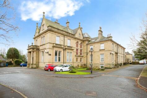 Greenroyd Close, Halifax