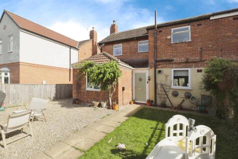 Half Moon Street, Linton On Ouse, York