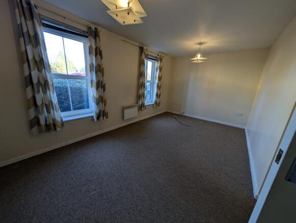 PXL_20251202_1052...