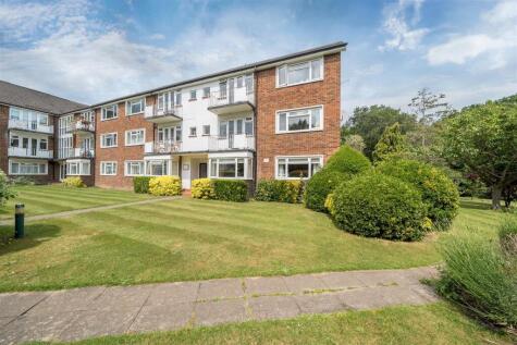 Lovelace Gardens, Surbiton