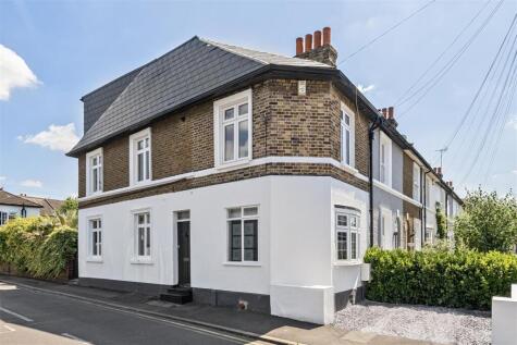 Winters Road, Thames Ditton