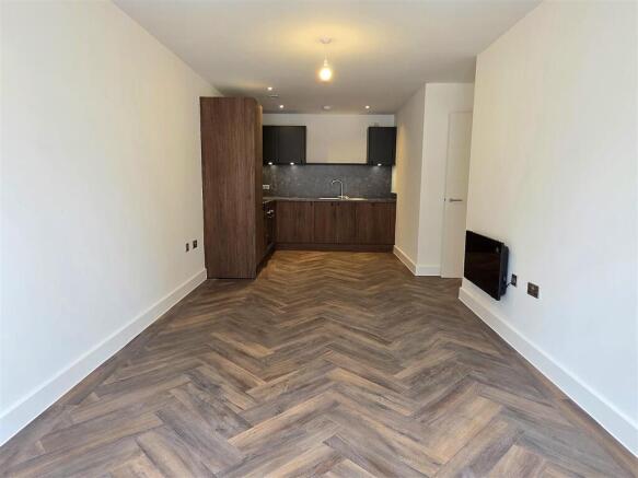 Lounge/Kitchen