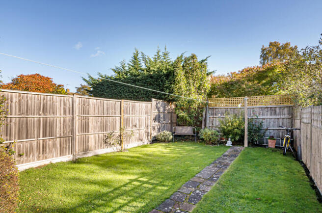 1371445-1-68fb5a4...