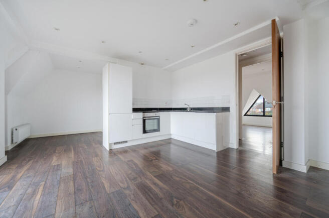 1392981-3-6942e20...