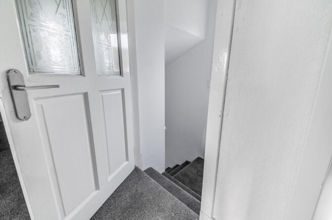 197HareburnRd-000...