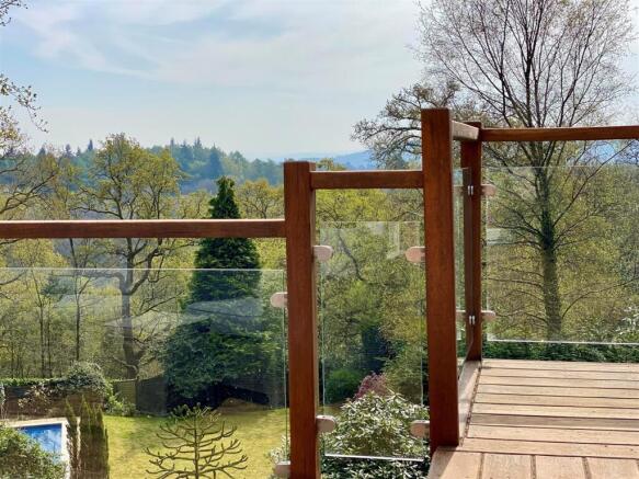 Middle Coppice - Deck Low Long View.jpg