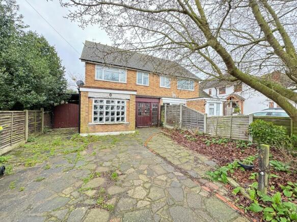 Lingfield Drive f...