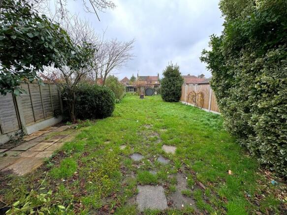 lingfield Drive g...