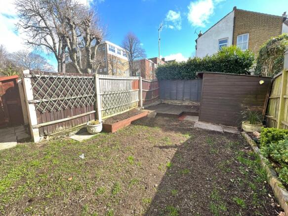 2a Hadleigh Road ...