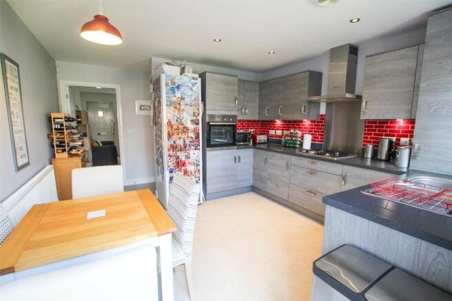 Kitchen Diner.