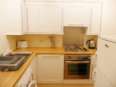 0_kitchen resized.JP