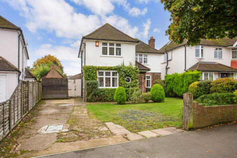 St. Stephens Avenue, ST. ALBANS, AL3