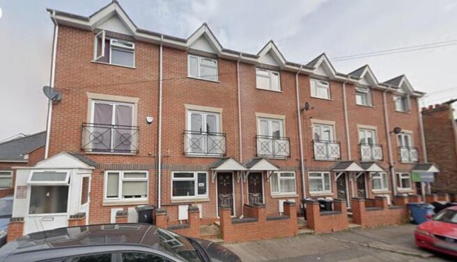 CLIFTON RD - FRON...