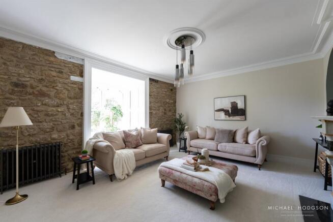 13 Front Street, Whitburn-09.jpg