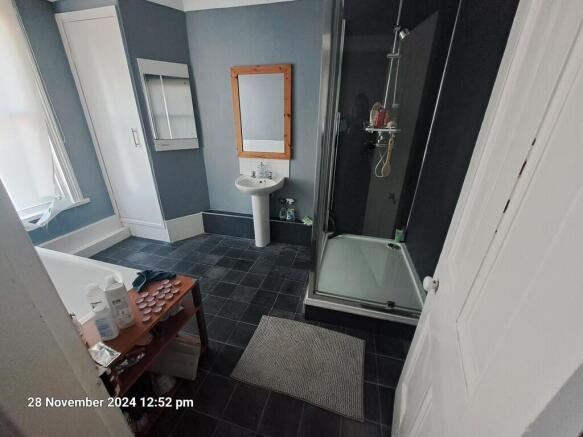Bathroom 2