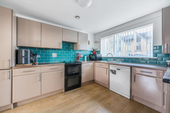 1380432-5-69120ee...