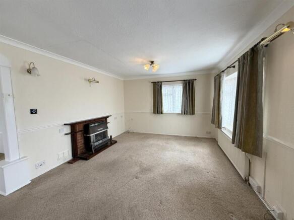 Living Room.jpg