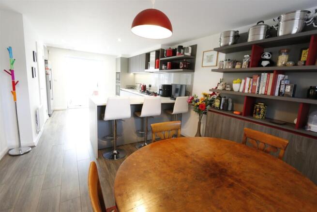 50 Heronslee, Shefford (4).JPG