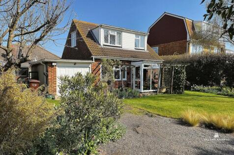 Aalten Avenue, Canvey Island