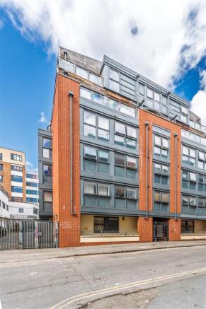 22 Charles Street CENTRO 33.jpg