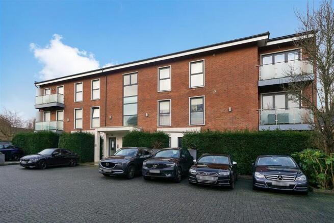 Flat 21, Crystal Court - EZ7TV1QFIphsn9bmA1Vp.jpg